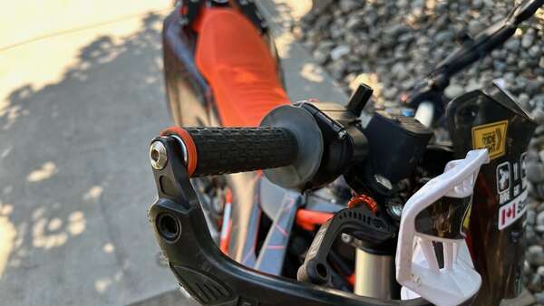 Pillow Top Grips