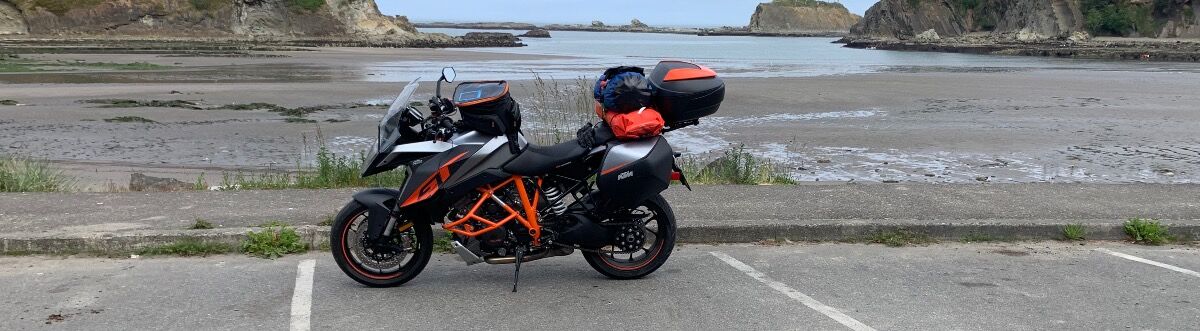 2017 KTM 1290 Super Duke GT