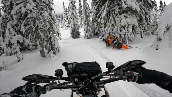 1st Timer & Snowbike Rescue!