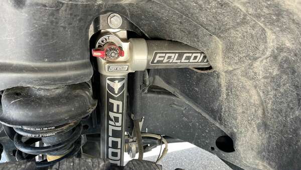 Falcon 3.3 SP2 Adjustable Shocks