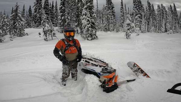 1st Timer & Snowbike Rescue!