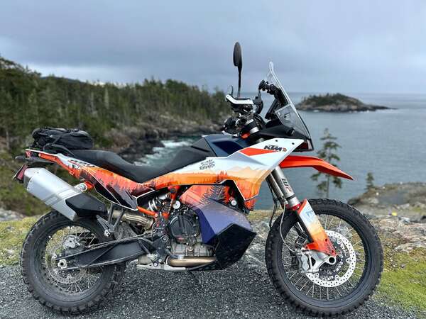 2023 KTM 890 Adventure R
