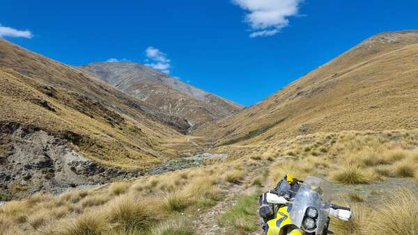 Otago trip day 2 Mayfield to Tailings Hut