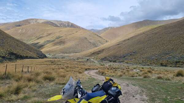 GHT Day 5 - Ida Railway Hut to Kirtle Burn Hut