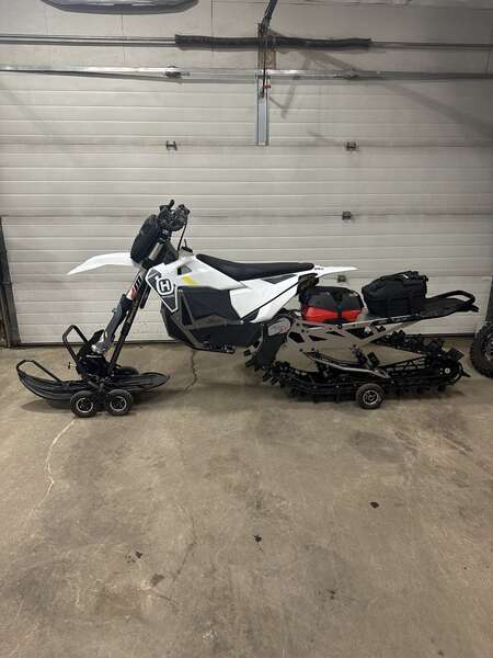 2022 Timbersled Riot S