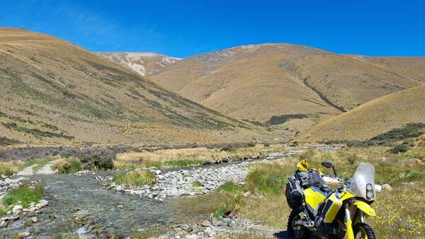 Otago trip day 7 Ida Railway Hut to Ahuriri Base Hut