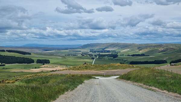 Otago trip day 3 Tailings Hut to Taieri Mouth