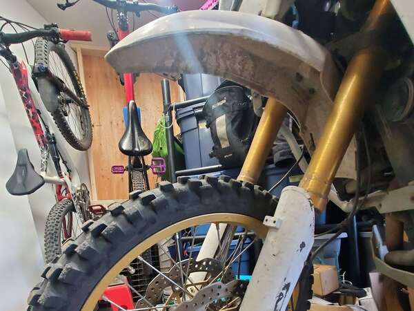 Camel ADV high fender kit