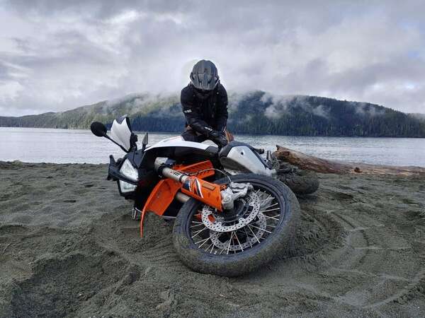 2023 KTM 890 Adventure R