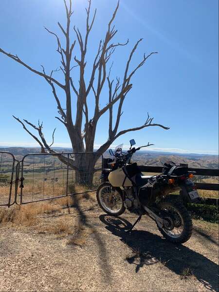 2021 Suzuki DR650SE