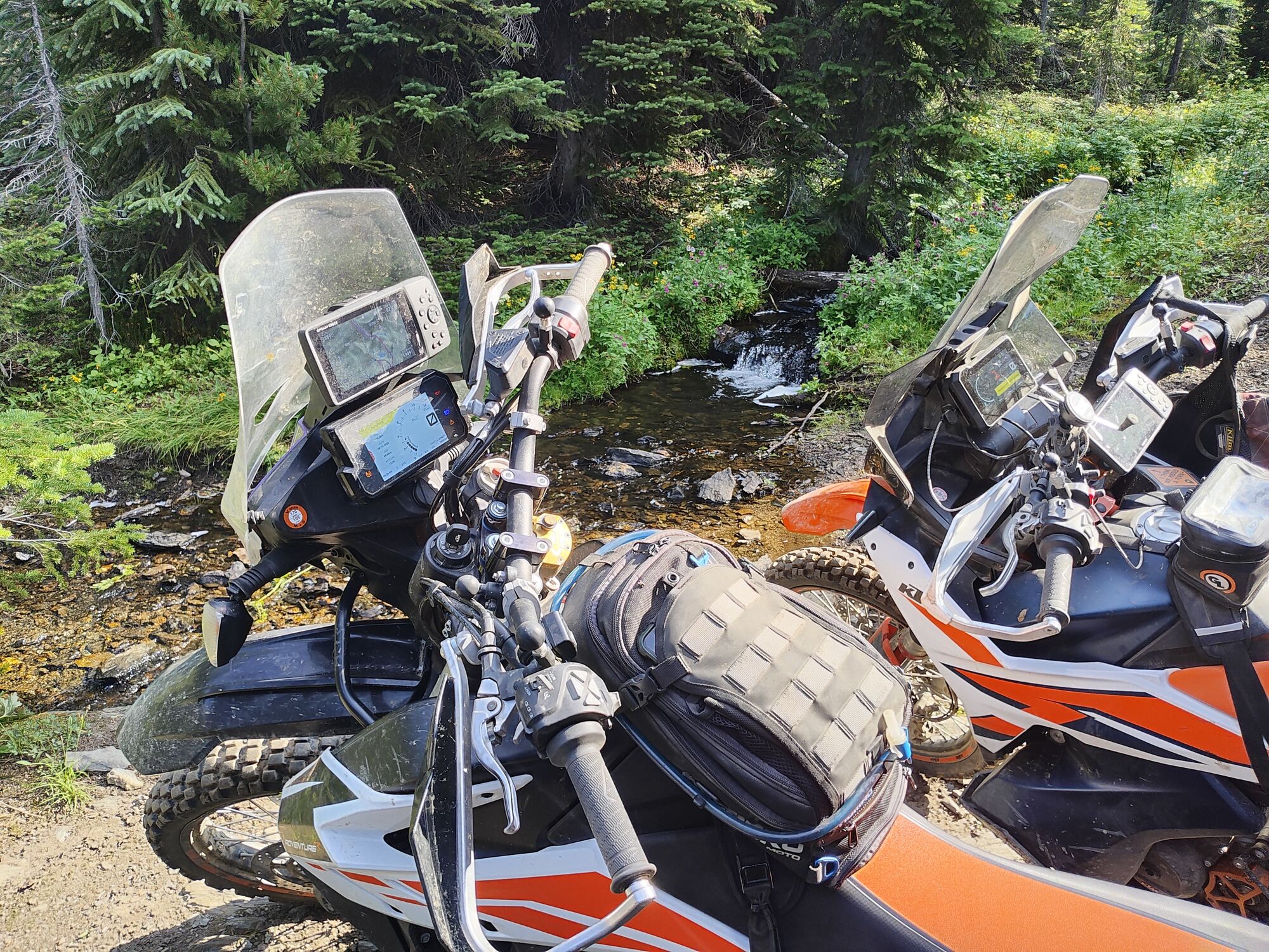 Motocamping (Basically D4/D5 riding while loaded with camping gear) Motocamping (Basically D4/D5 riding while loaded with camping gear)