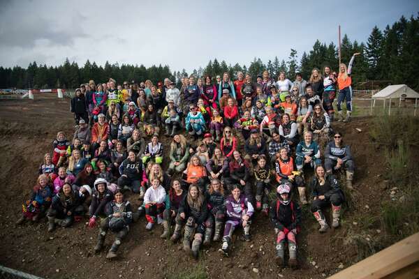 Mudhunniez' Girls Day Out